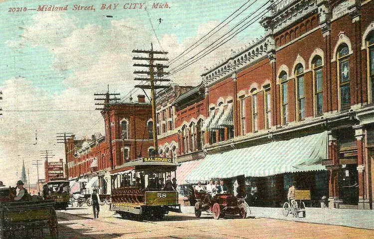 1 Old Color Postcard of Bay City Michigan in 1908 Says It All