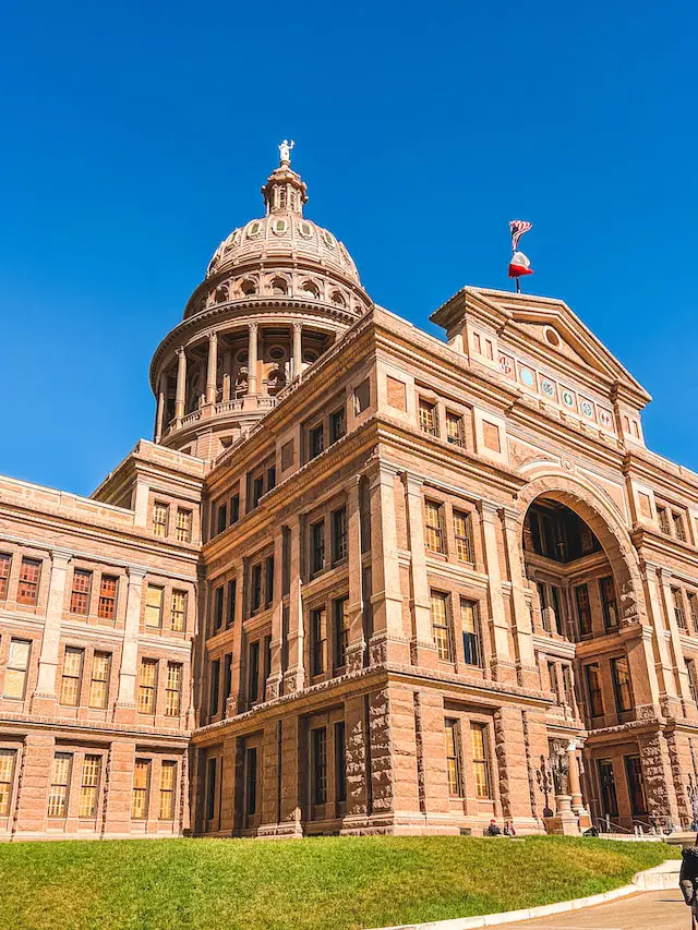 Texas State Capital - Prohibit Social Media Use by Minors