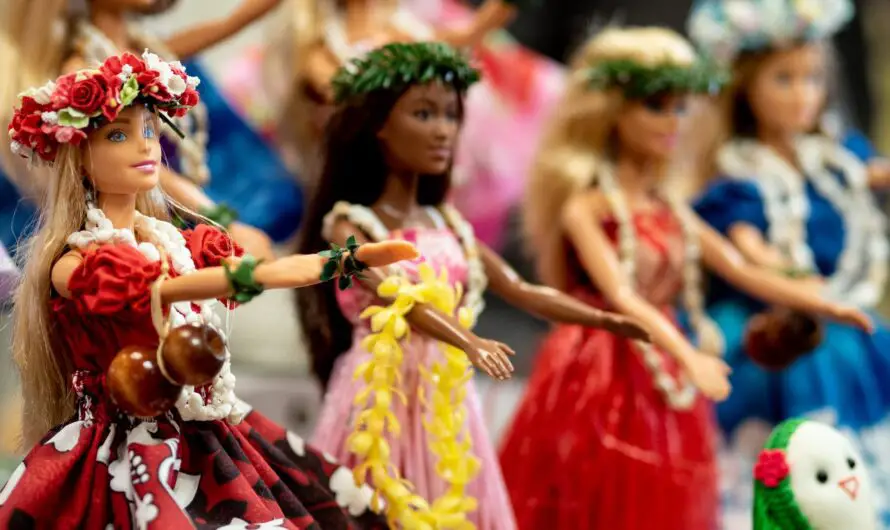 How Barbie Plastic Dolls Inspire Creative Artistry and Repainting?